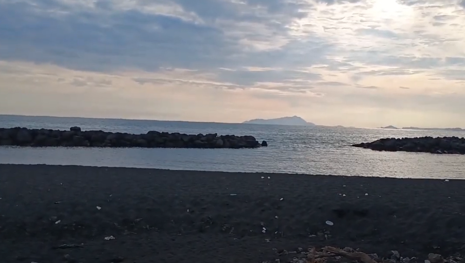 Pulizia della spiaggia