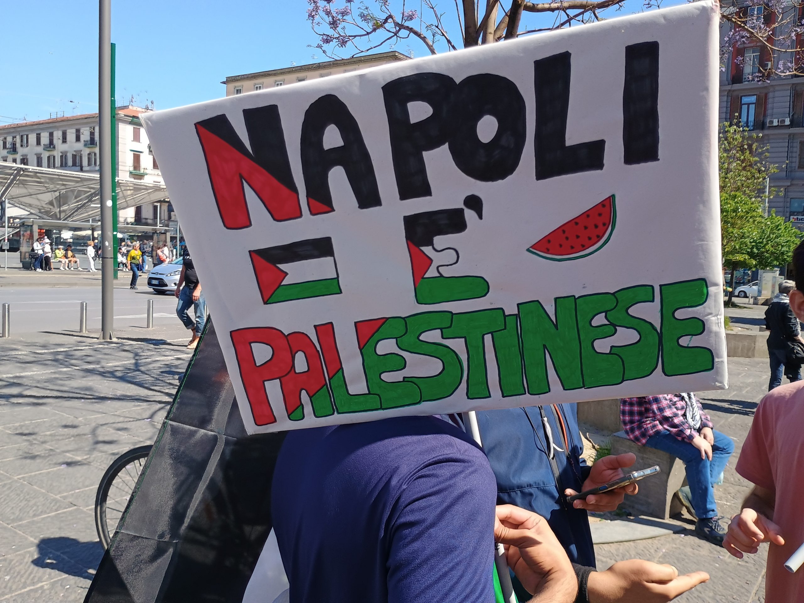Non basta...non è sufficiente