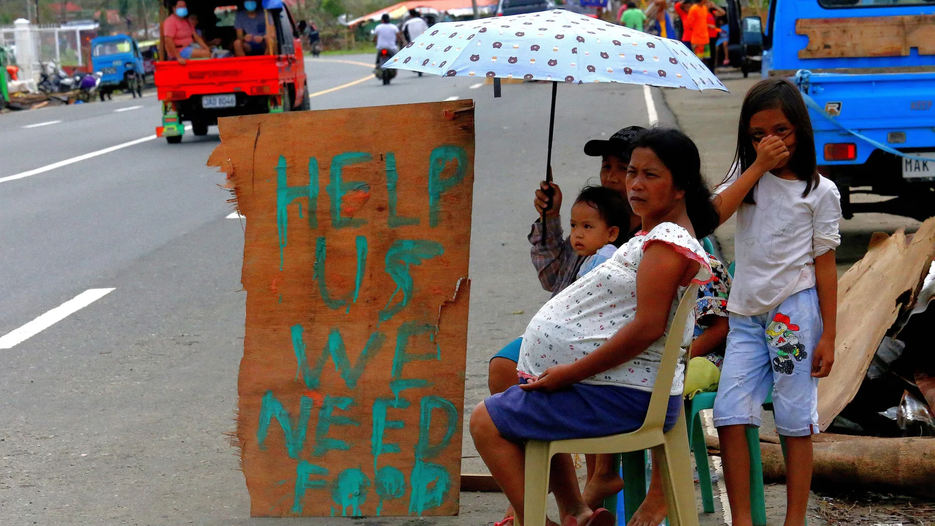 Le cause contro chi inquina. Un gruppo di 103 cittadine e cittadini delle Filippine, vittime del tifone Rai (noto a livello locale come Odette) ha denunciato la multinazionale del petrolio anglo-olandese Royal Dutch Shell presso una corte britannica. Le mie riflessioni sulla notizia letta su wired